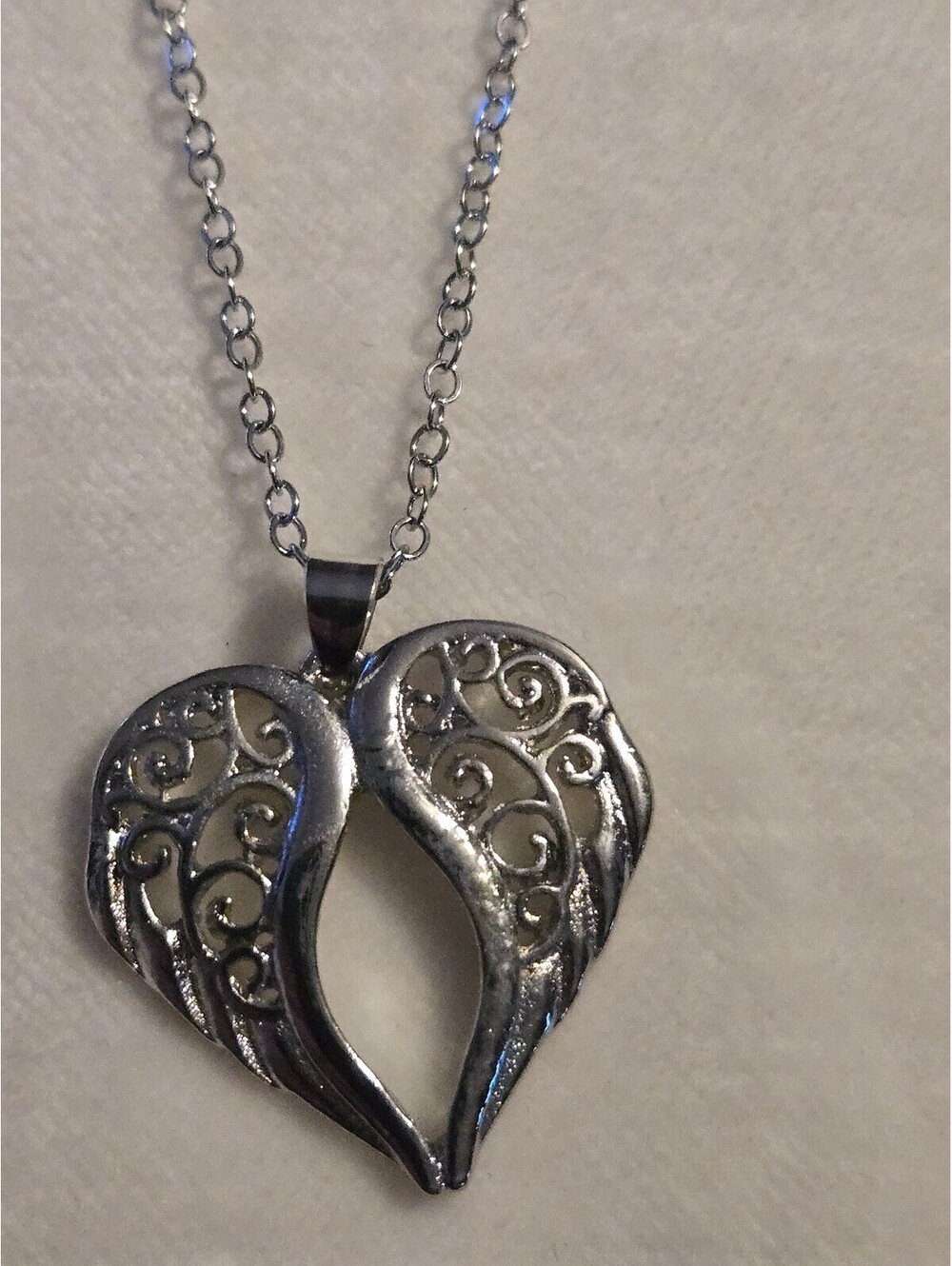 925 Silver Plated Gaurdian Angel Heart wings Pendant Necklace - New Casual Boho